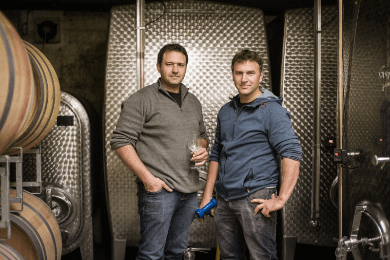 Broers Peter en Fritz May